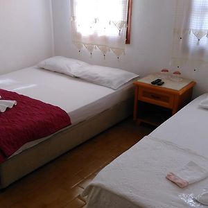 Economy Dreibettzimmer